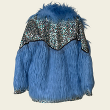 Load image into Gallery viewer, Clear sky’s fur jacket
